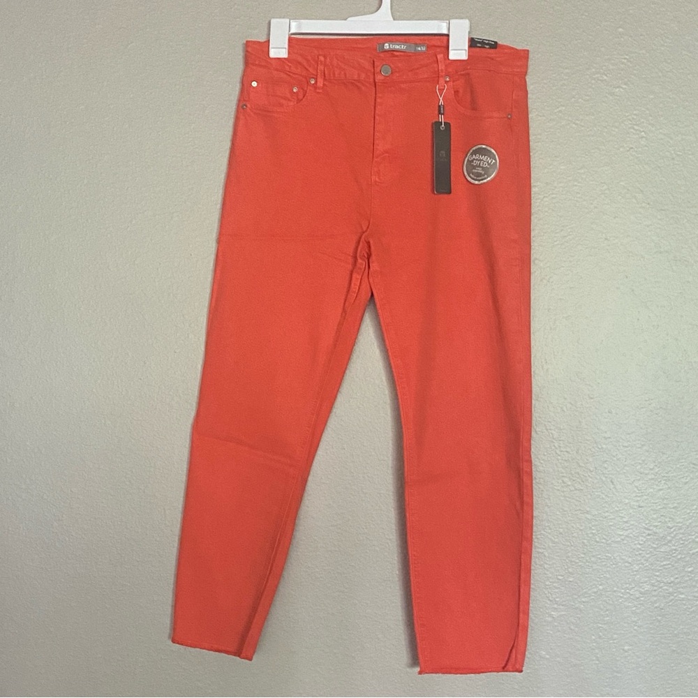 NWT Tractr “Mona” High-Rise Slim Fit Pants | Hot Coral | Size 14/32